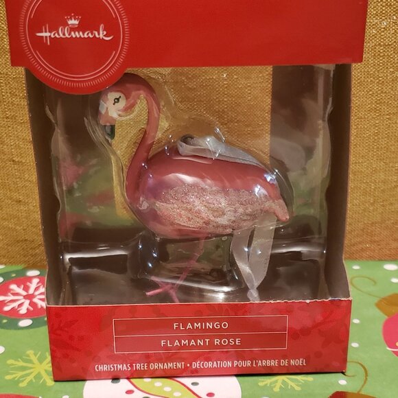 Hallmark Flamingo Christmas Ornament - Picture 2 of 2